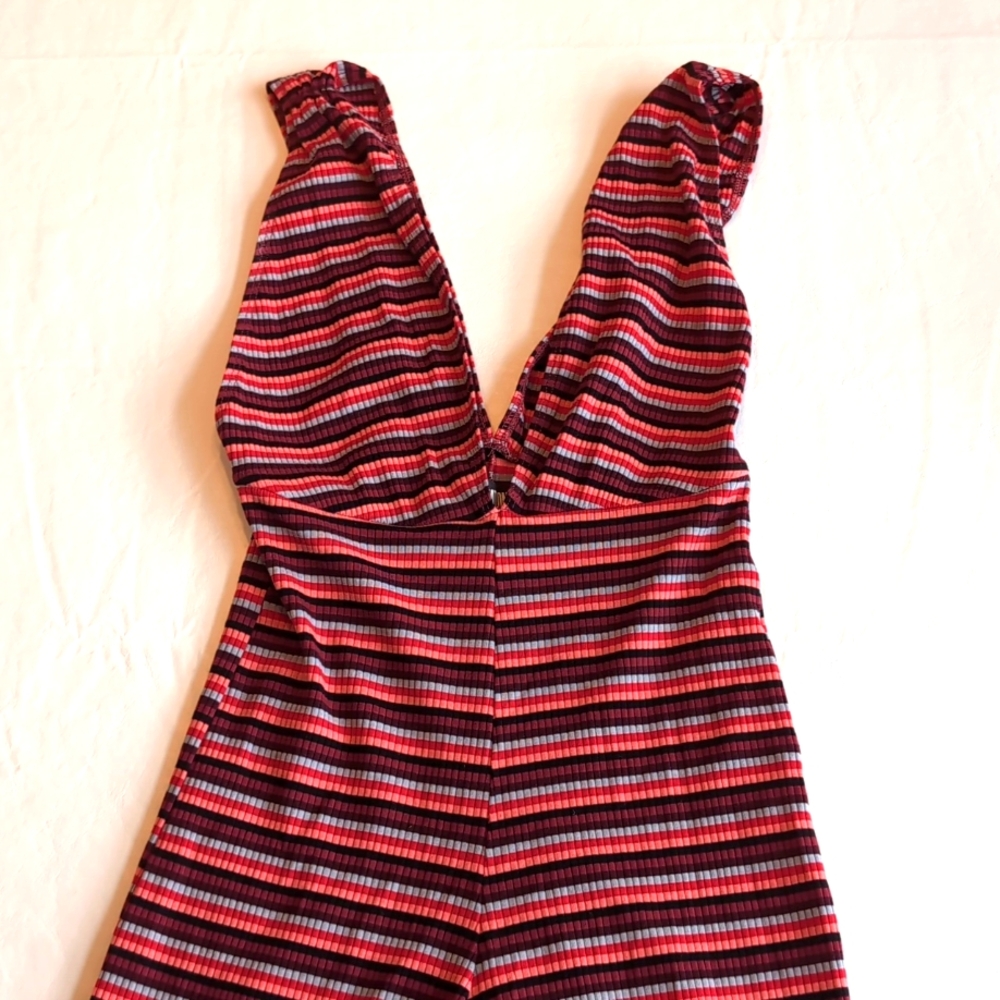 Reformation Vice Deep V-Neck Striped Wide Leg Jumpsuit Women's Size XS - Picture 2 of 11